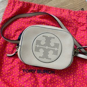 Cream Tory Burch cross body